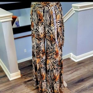 Helen Blake size Medium wide leg flowy